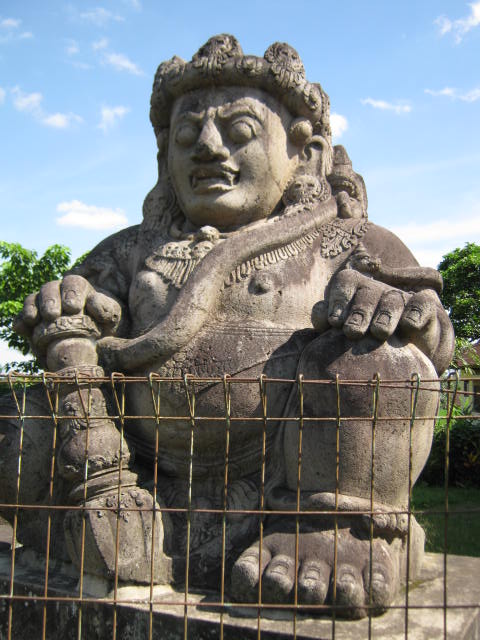 Arca Dwarapala Singhasari – linguazona